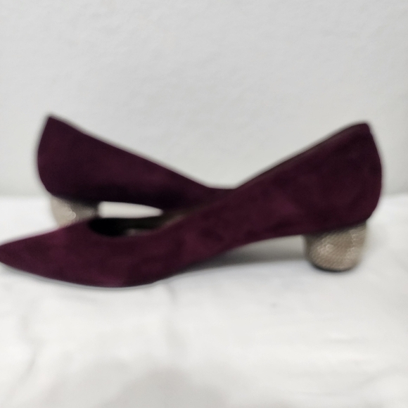 Stuart Weitzman Suede Plum Chain Heels Size 8N - Picture 8 of 11